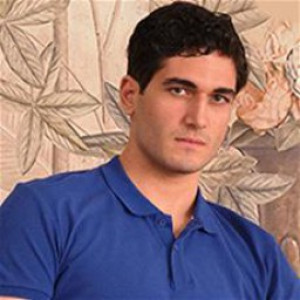 Умут Гезер - актер сериала сыгравший Юсуф